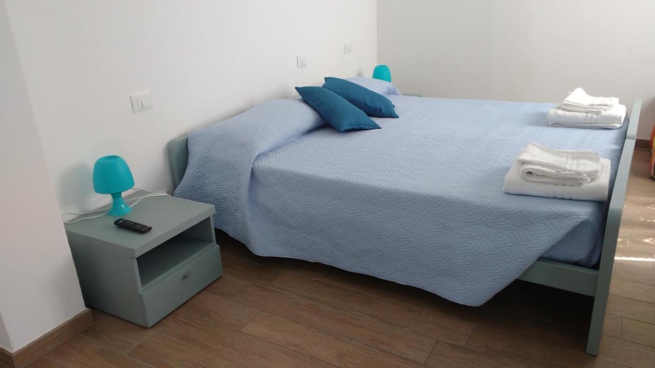 La Vie Est Belle Bed and Breakfast Finale Ligure Eksteriør billede