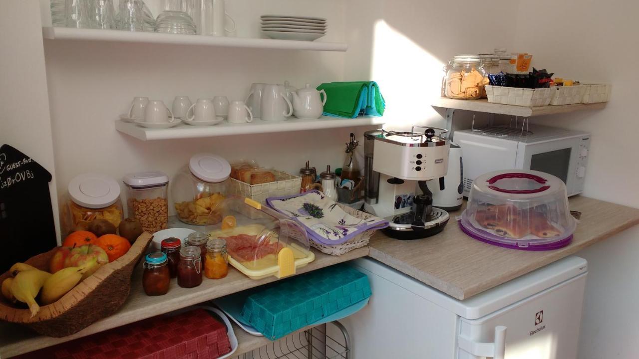 La Vie Est Belle Bed and Breakfast Finale Ligure Eksteriør billede